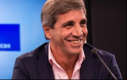 El ministro advirtió a los ahorristas que terminarán vendiendo sus dólares para pagar impuestos y hacer del peso una moneda fuerte