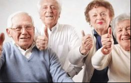 Las personas que viven hasta los 90 años se jubilan demasiado pronto para el gobierno libertario