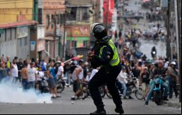 Todas las personas deben ser protegidas de violaciones que puedan constituir crímenes según el Estatuto de Roma, subrayó Khan