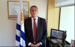 Perazza debe volver a Uruguay el 15 de octubre