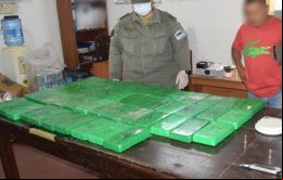 Se incautaron más de 51 kilos de cocaína a los contrabandistas, informó Gendarmería en su sitio web