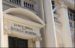 El REM del BCRA prevé una inflación de 117,8% en 2024 y 25,9% este año