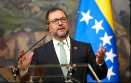 Gil dio 48 horas a los tres países europeos para cumplir