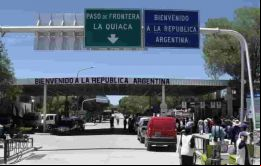 Aguas Blancas es conocida por ser particularmente porosa al tráfico desde Bolivia