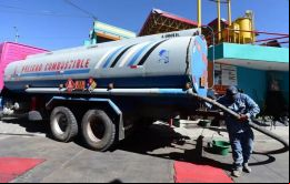 Se fomenta la educación virtual para reducir la necesidad de transporte ante la escasez de combustible