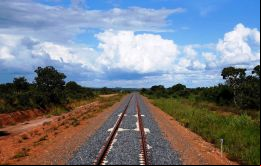 Ferrogrão no resuelve problemas logísticos y, además, crea varios problemas 