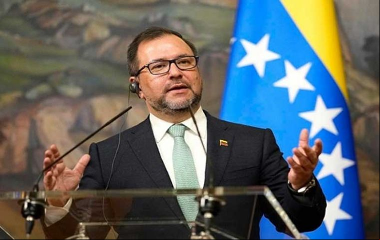 Yvan Gil  atribuyó los presuntos incidentes a propaganda barata diseñada en los laboratorios del Comando Sur de EE. UU.