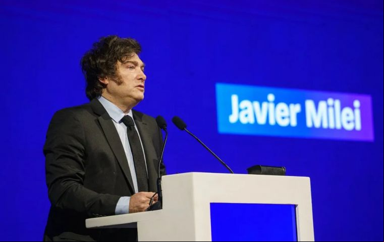 Argentina es muy barata y va a subir como un pedo de buzo, aseguró Milei