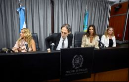Tras la destitución de la jueza Makintach, ell tibunal debe decidir sobre los pasos a seguir