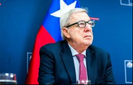 Las relaciones diplomáticas con Israel no están rotas, explicó Van Klaveren