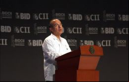 Calderón dijo que el BID se convertirá en una fuente de capital extra en momentos necesarios.