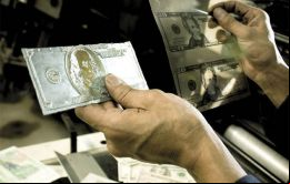 La moneda más falsificada en el mundo es el dólar norteamericano, incluso por delante del Euro