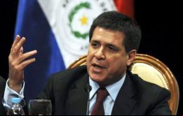Cartes hizo las declaraciones a su retorno de una visita de un día a Bolivia para normalizar relaciones bilaterales