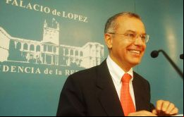 Ministro Rojas dijo que a pesar del 13.6%, Paraguay tiene una economía sensible a los shocks de precios y climas