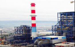 Los pescadores afirman que la central destruye los recursos hidrobiológicos en la zona