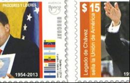 En uno de ellos aparece el líder venezolano con un mapa de América del Sur 
