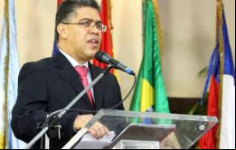 El canciller Jaua se declaró satisfecho y anunció que la comisión estará en Caracas a partir de primera semana de abril 
