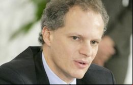 Según Werner se debe al modelo de exportación de materias primas 