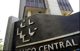 Brasil responderá en forma clásica y robusta y cuenta con reservas internacionales de 360.000 millones dijo el Banco Central 