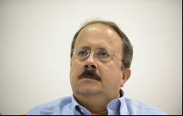 Andrés París salió al cruce de las promesas del candidato presidencial Zuluaga 
