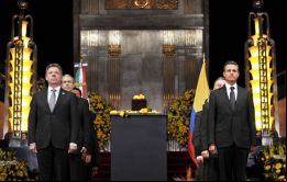 Los presidentes Santos y Peña Nieto en el Palacio de Bellas Artes de la Ciudad de México