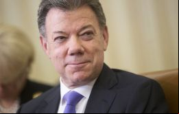 El presidente lidera con una intención de voto del 28.3%, por delante del voto en blanco 17.3% y Zuluaga, 16%