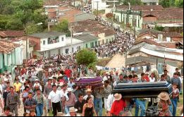 Se han computado casi 6 millones de desplazados, 220.000 asesinatos, 25.007 desaparecidos y 27.023 secuestros