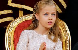 Leonor ”es una niña muy inteligente, activa y muy tranquila que afronta con una enorme serenidad la presencia de las cámaras