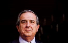 “Mejor proyecto de lo que conocimos”, dijo Santa Cruz, presidente de la (C), tras una reunión con el ministro Alberto Arenas.