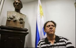 La abogada Eloísa Samy acudió al consulado de Uruguay en Río acompañada de David Paixao y de Camila Nascimento en busca de asilo