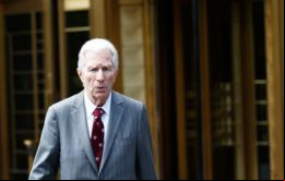 Una delegación argentina mantuvo el viernes una breve reunión con Pollack en Nueva York, pero no se registraron avances