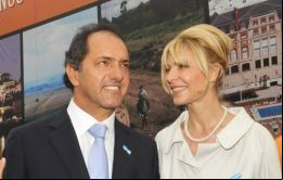 El gobernador ratificó una y otra vez su “lealtad a la presidenta Cristina Fernández y al peronismo”, pero no logra la confianza de los ultra-kirchneristas.