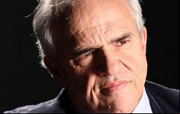 El ex presidente colombiano ha sido además senador, ministro y embajador. Estoy encantado de poder vivir en Quito, fueron sus palabras 
