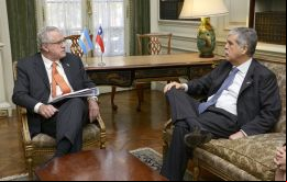 Pacheco y De Vido  antes de la firma del acuerdo de integración.