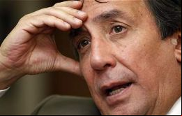 El congelamiento está afectando al menos a tres millones de colombianos, según asegura el embajador de Colombia en Venezuela, Luis Eladio Pérez.