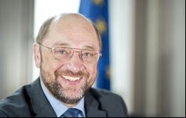 Schulz se mostró contento y adelantó que el caso de Escocia, con mayor autonomía, podría convertirse en un modelo para otros intentos independistas 