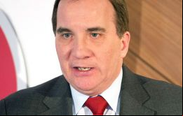 “Esto no puede seguir así. Tenemos que encontrar un modelo que permita la convivencia de dos Estados”, indicó el primer ministro socialdemócrata Löfven