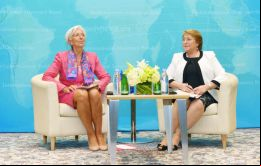 Lagarde y la presidenta chilena, Michelle Bachelet, inaugurarán la reunión que también contará con los presidentes de los bancos centrales de México y Brasil 