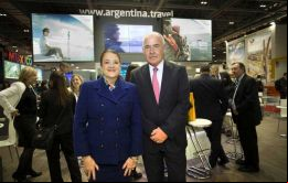 Emb. Alicia Castro y Enrique Meyer inauguraron el stand argentino en el World Travel Market