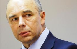 Por la caída de los precios del petróleo en un 30% Rusia sufre `pérdidas anuales de entre 90.000 y 100.000 millones de dólares, dijo Siluanov 