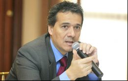 El sector primario de Perú “cayó en 2014 un 2%, lo que es bastante fuerte (…) pero este año debería experimentar un rebote”, auguró Segura