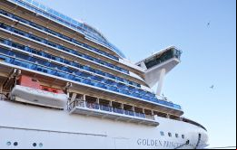 La llegada del Golden Princess, con más de 2.600 pasajeros, revolucionó a la capital de las islas Falklands, cuya población total bordea las 3 mil persona