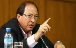 “Esta ley va a ser derogada en el próximo Gobierno, mañana lo vamos a firmar todos los candidatos”, declaró a medios locales el senador radical Ernesto Sanz