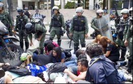 El estudio documenta 43 muertos, 878 heridos y 3.351 detenidos durante las manifestaciones a favor y en contra del Gobierno de Venezuela