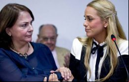 Queremos anunciar que Mitzy de Ledezma y Lilian Tintori  asistirán y participarán en la Cumbre de las Américas, declaró el alcalde Smolansky 