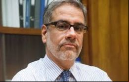 Feletti anticipó que se citará a expertos del sector financiero y responsables de organismos reguladores para que den su opinión sobre el tema de la evasión