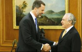 Temer sugirió la intervención de Brasil como moderador en la audiencia con el Rey Felipe VI en el Palacio de la Zarzuela.