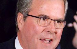 ”El voto latino puede hacer la diferencia” en estados clave dijo el aspirante Jeb Bush, hermano e hijo de dos ex presidentes
