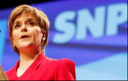 Habrá otro referéndum independentista si la población de Escocia lo vota en un futuro Parlamento escocés. Eso es democracia, enfatizó Nicola Sturgeon.