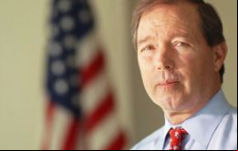 La delegación está formada por el senador Tom Udall, que la encabeza, el también senador Al Franken y los congresistas Raúl M. Grijalva y John Larson